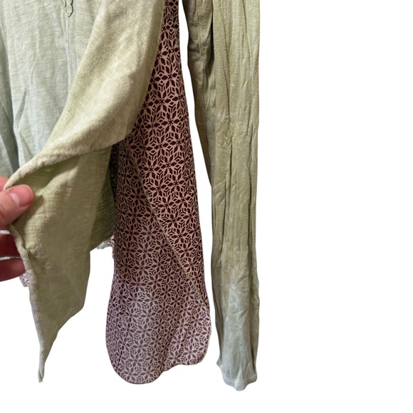 Gimmicks by BKE Womens Oversized Lagenlook Top Large Crochet Mixed Media Boho - Picture 4 of 15